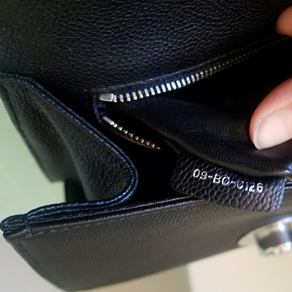 $3,800 Grain Calfskin Dior lady Diorama Bag - Picture 3 of 8